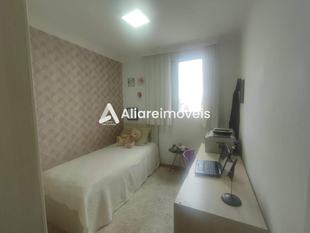 Apartamento à venda com 3 quartos, 115m² - Foto 27