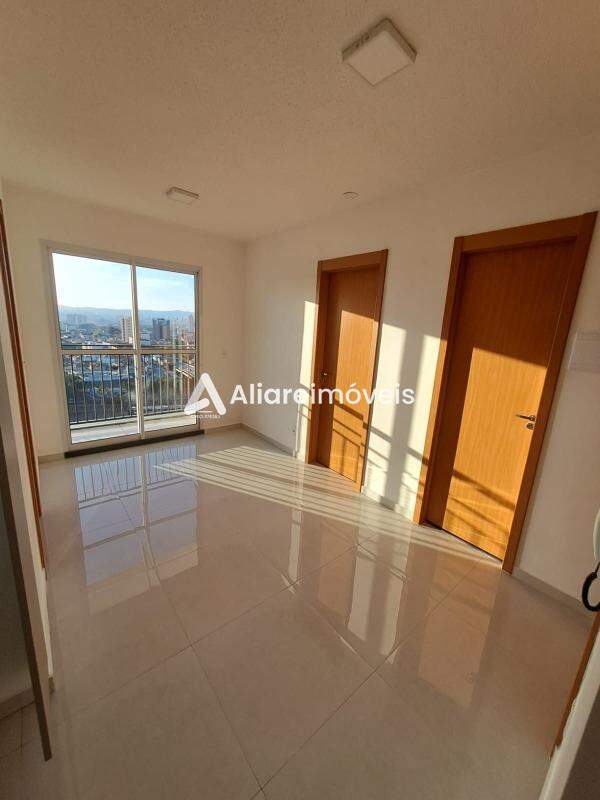 Apartamento para alugar com 2 quartos, 37m² - Foto 2