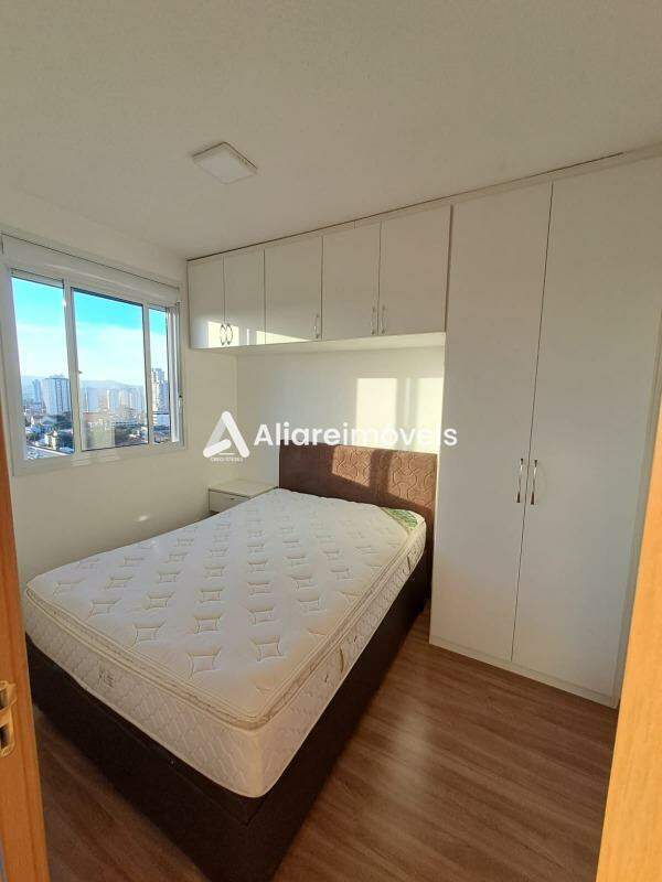 Apartamento para alugar com 2 quartos, 37m² - Foto 10