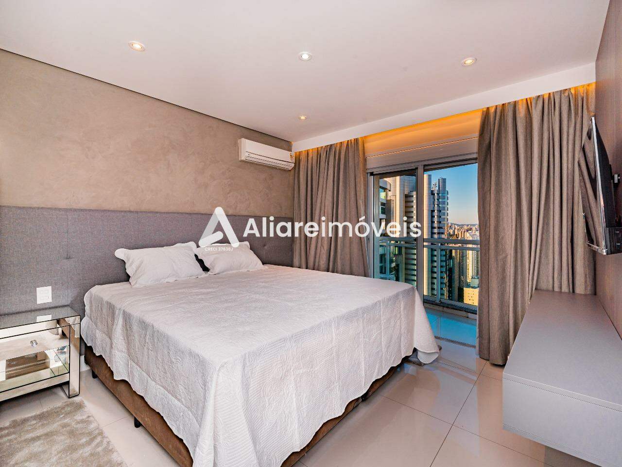 Apartamento à venda com 2 quartos, 164m² - Foto 11