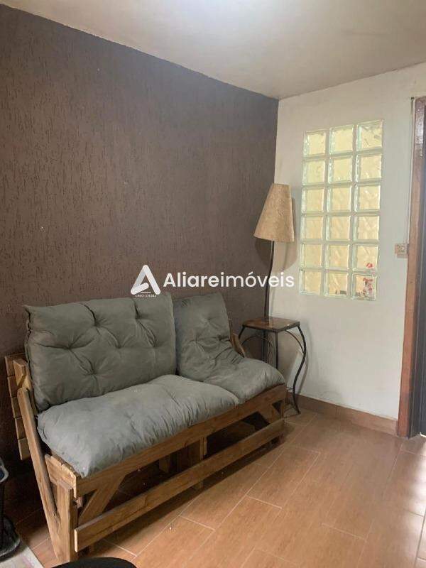 Casa à venda com 3 quartos, 200m² - Foto 3