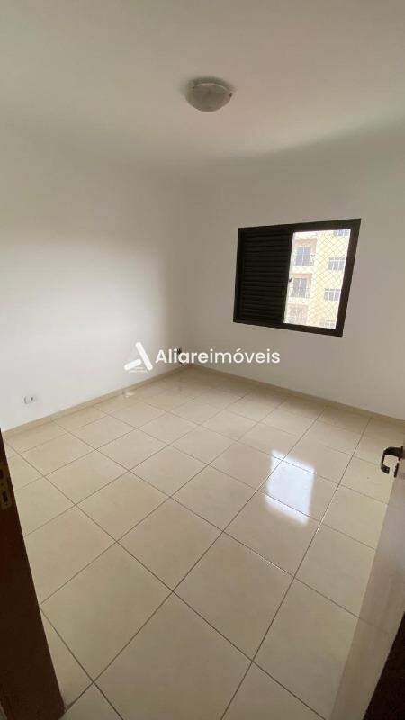 Apartamento à venda com 4 quartos, 145m² - Foto 15