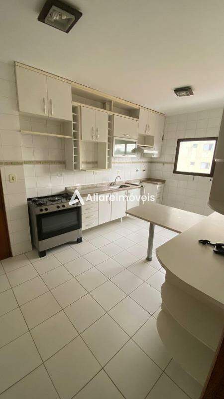 Apartamento à venda com 4 quartos, 145m² - Foto 21