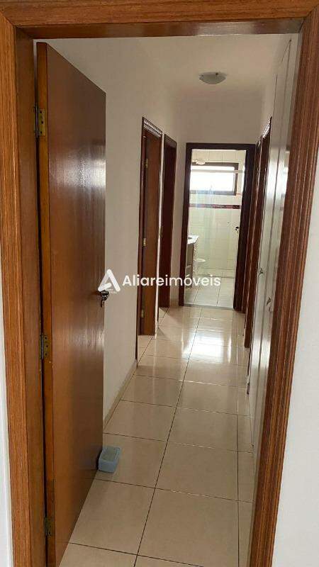 Apartamento à venda com 4 quartos, 145m² - Foto 8