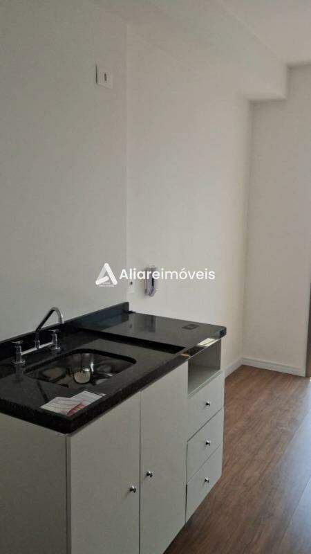 Apartamento à venda com 1 quarto, 30m² - Foto 3