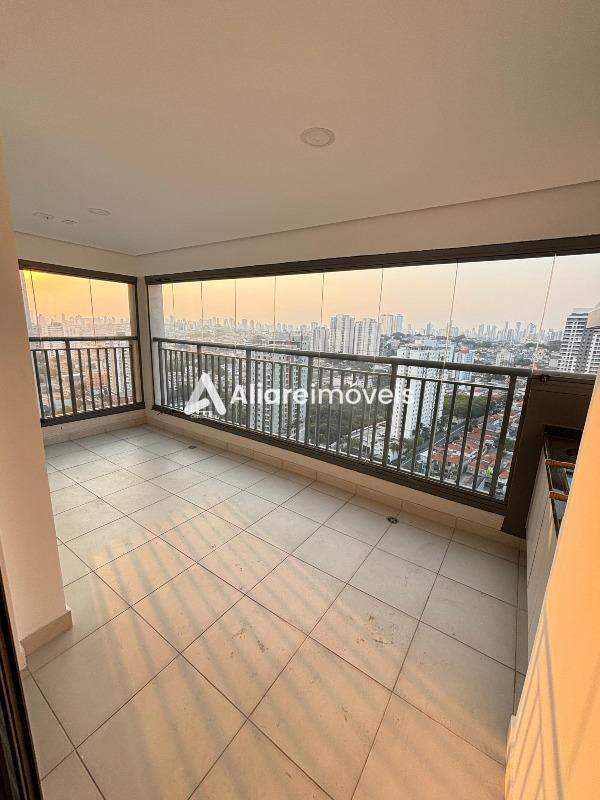 Apartamento à venda com 2 quartos, 77m² - Foto 4