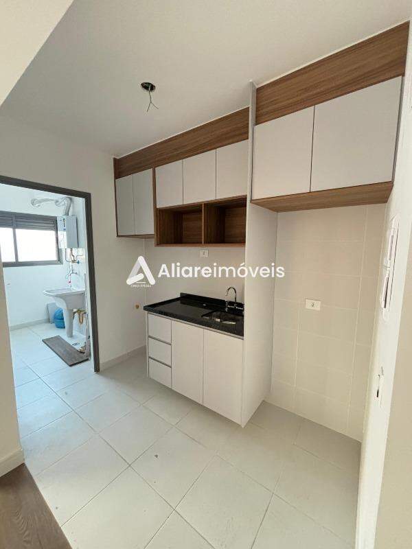 Apartamento à venda com 2 quartos, 77m² - Foto 13