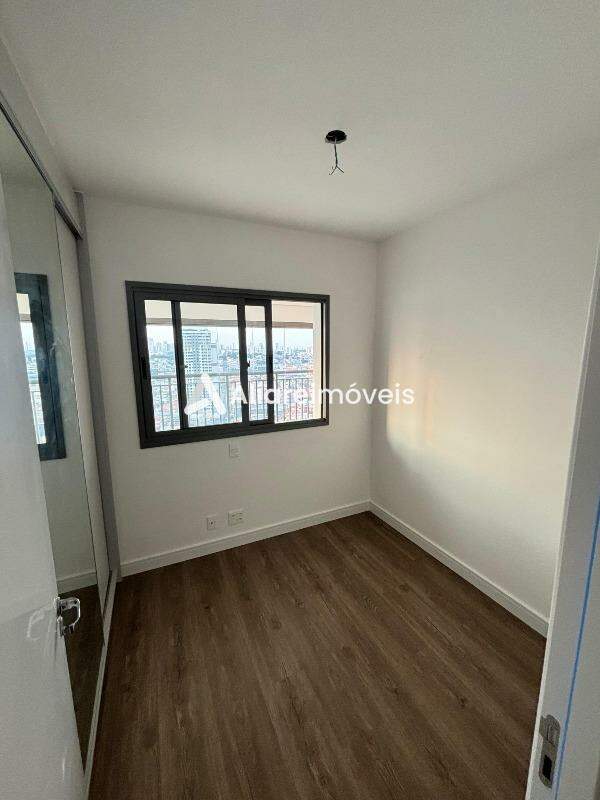 Apartamento à venda com 2 quartos, 77m² - Foto 15