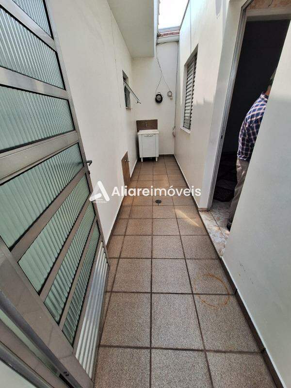 Casa à venda com 4 quartos, 180m² - Foto 20