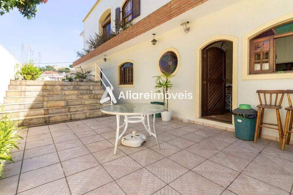 Casa à venda com 3 quartos, 350m² - Foto 13