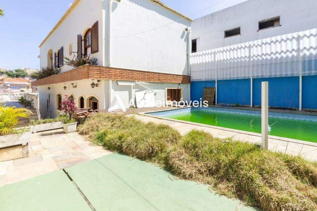 Casa à venda com 3 quartos, 350m² - Foto 10