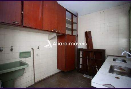 Casa para alugar com 3 quartos, 238m² - Foto 11