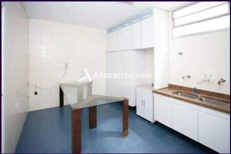 Casa para alugar com 3 quartos, 238m² - Foto 13