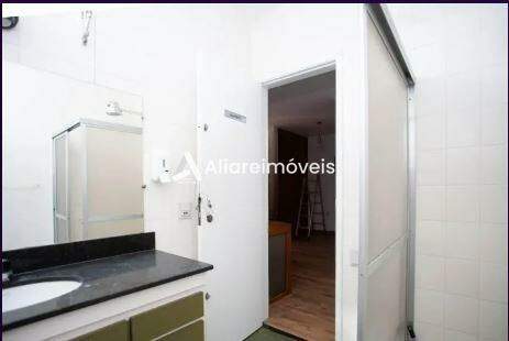 Casa para alugar com 3 quartos, 238m² - Foto 15