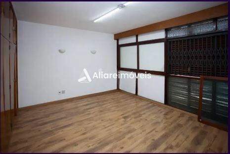 Casa para alugar com 3 quartos, 238m² - Foto 10