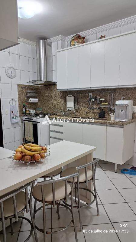 Apartamento à venda com 4 quartos, 116m² - Foto 12