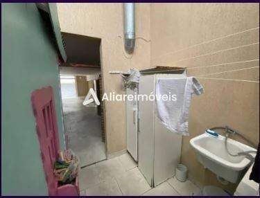 Casa para alugar com 3 quartos, 247m² - Foto 20