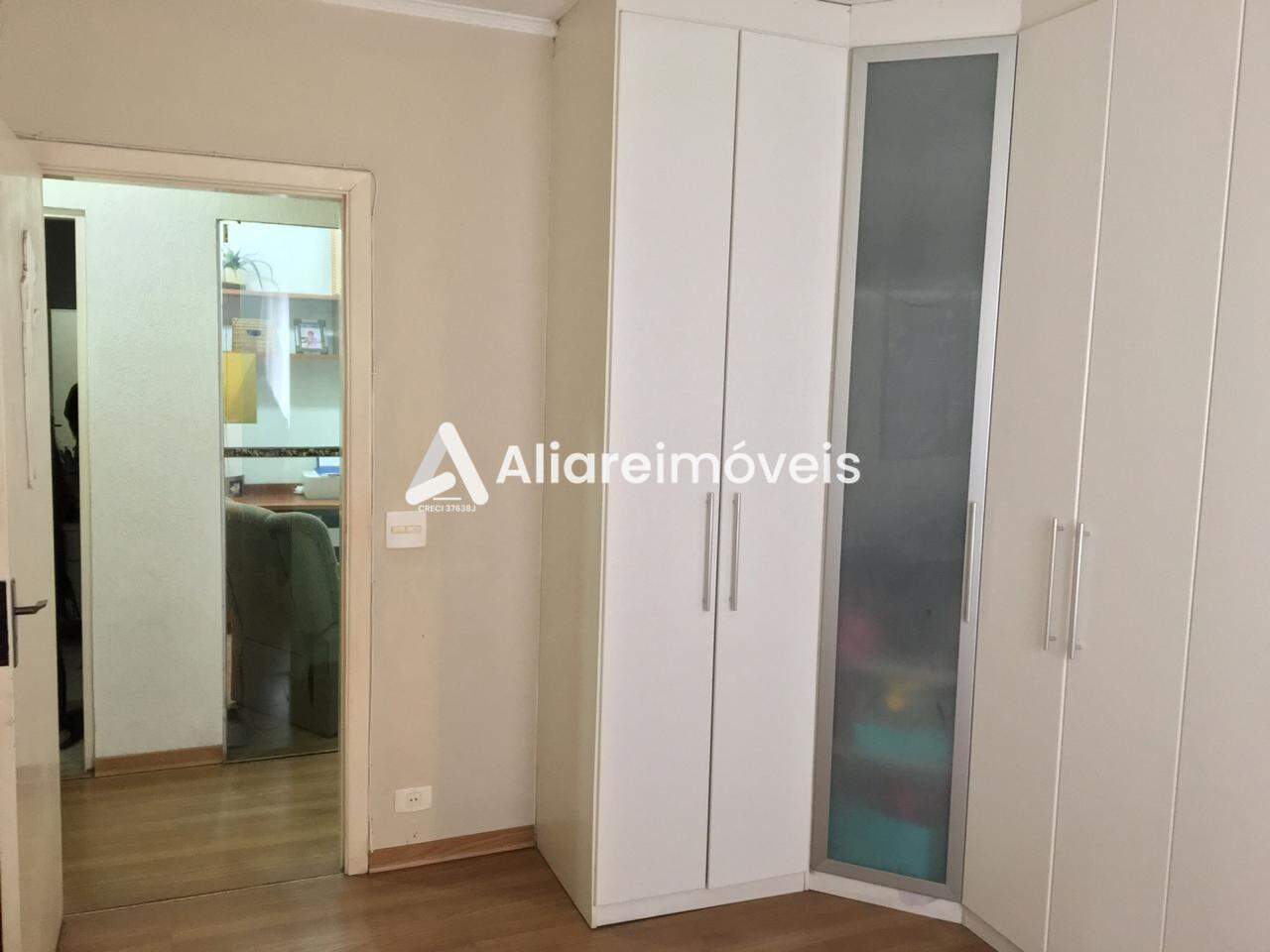 Casa à venda com 3 quartos, 218m² - Foto 15