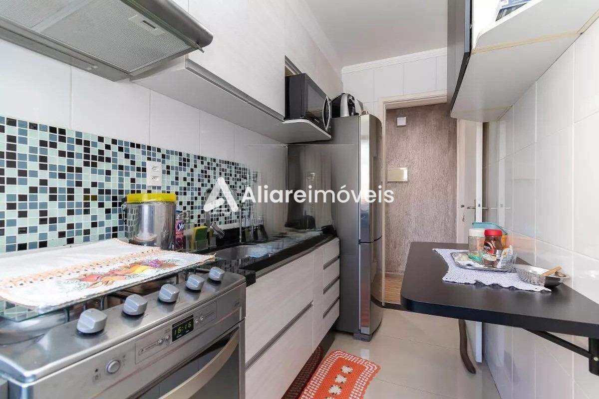 Apartamento à venda com 2 quartos, 49m² - Foto 5