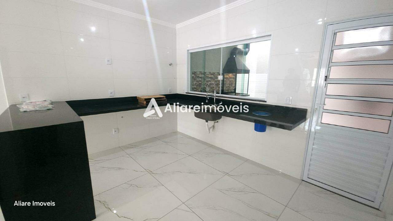 Casa à venda com 3 quartos, 135m² - Foto 10