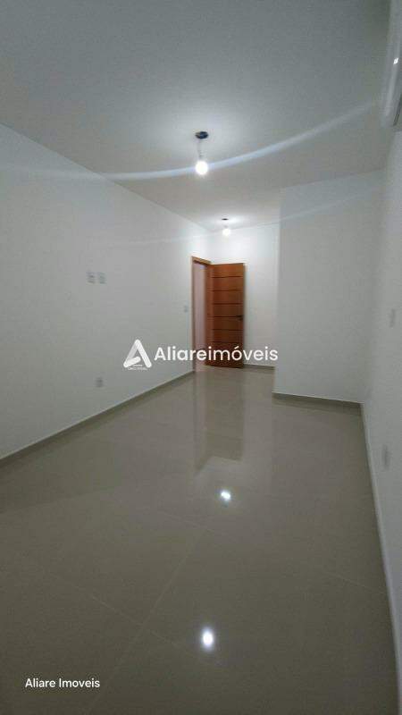 Casa à venda com 3 quartos, 135m² - Foto 17