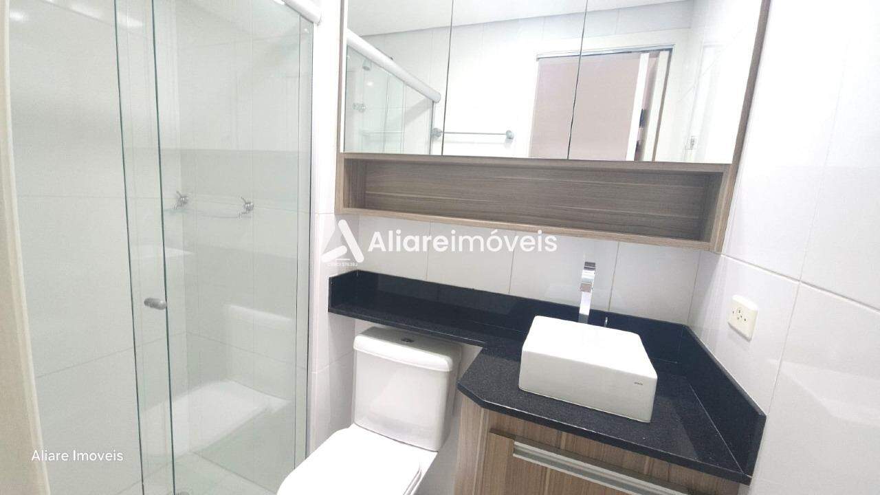 Apartamento para alugar com 2 quartos, 60m² - Foto 24