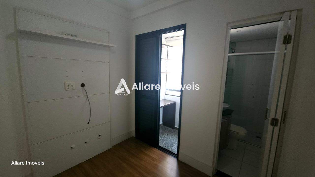 Apartamento para alugar com 2 quartos, 60m² - Foto 17