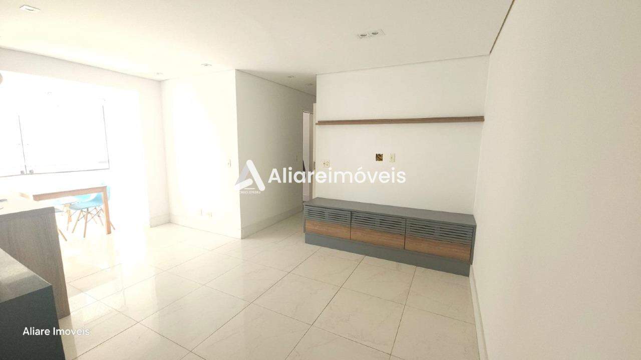 Apartamento para alugar com 2 quartos, 60m² - Foto 8