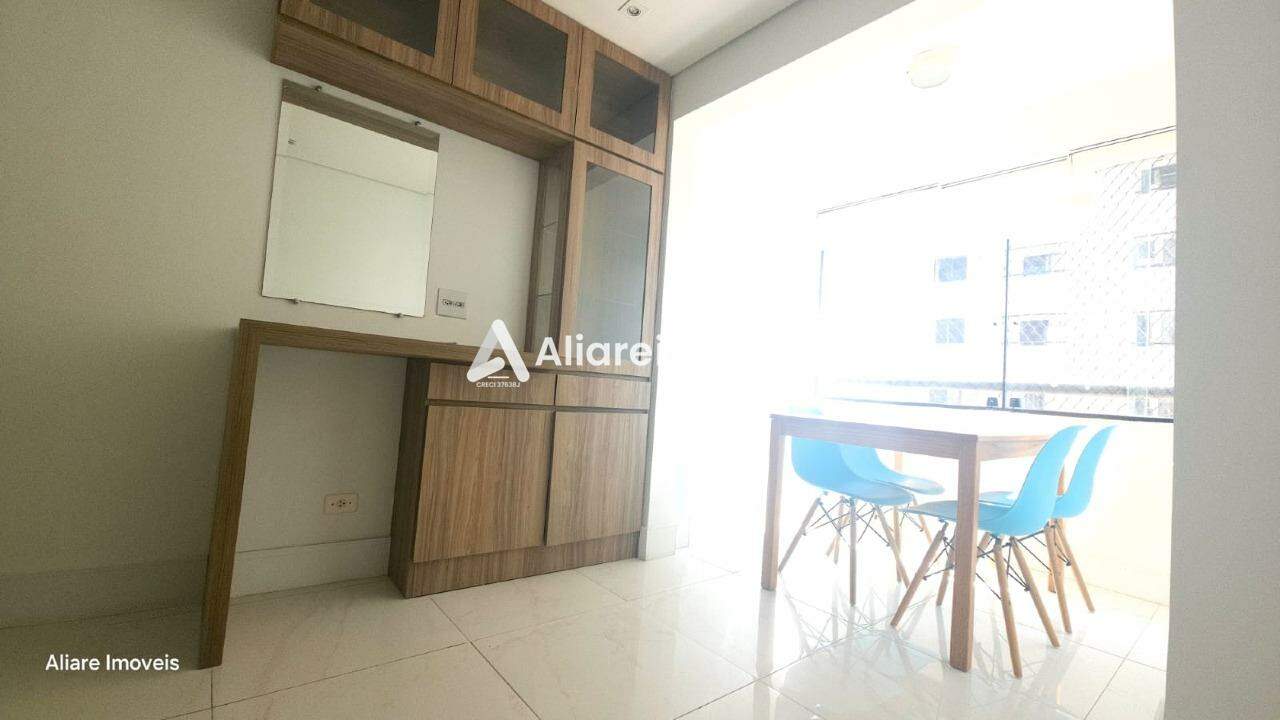 Apartamento para alugar com 2 quartos, 60m² - Foto 6