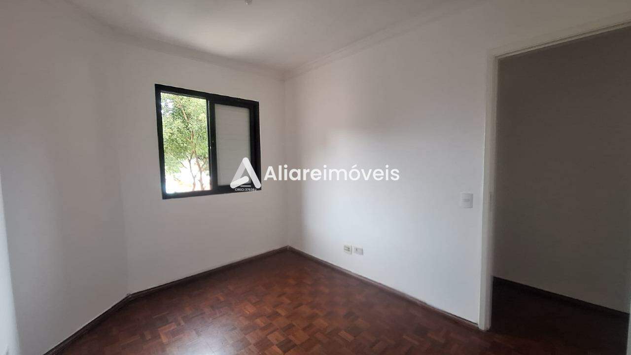 Apartamento à venda com 3 quartos, 58m² - Foto 2