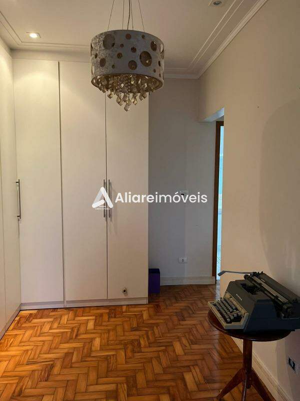 Apartamento à venda com 3 quartos, 135m² - Foto 11