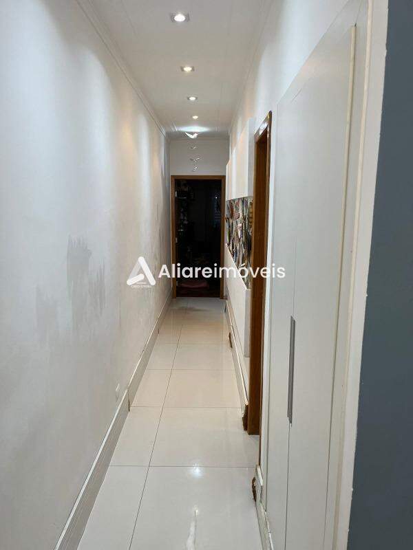 Apartamento à venda com 3 quartos, 135m² - Foto 19