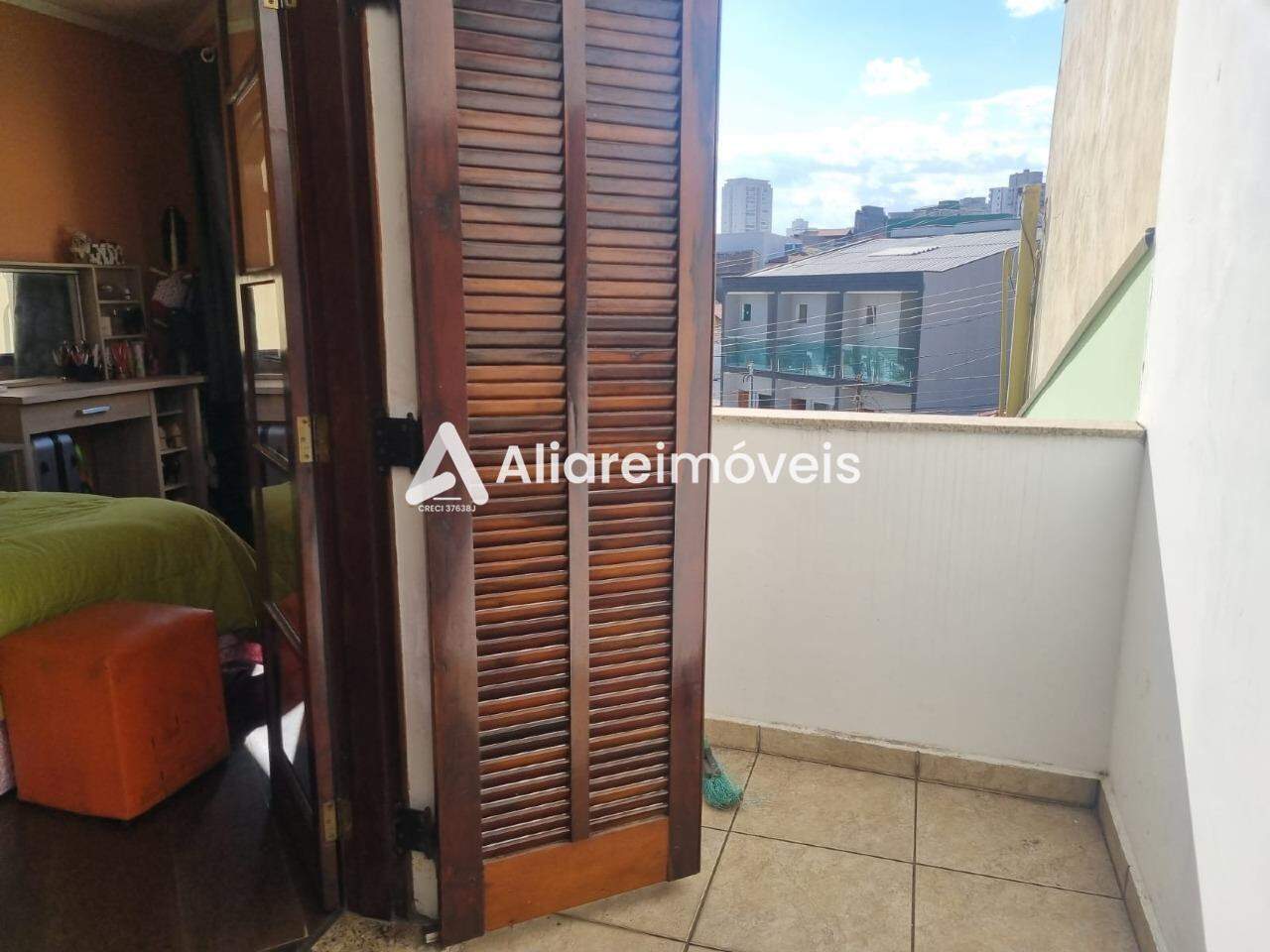 Casa à venda com 3 quartos, 150m² - Foto 11