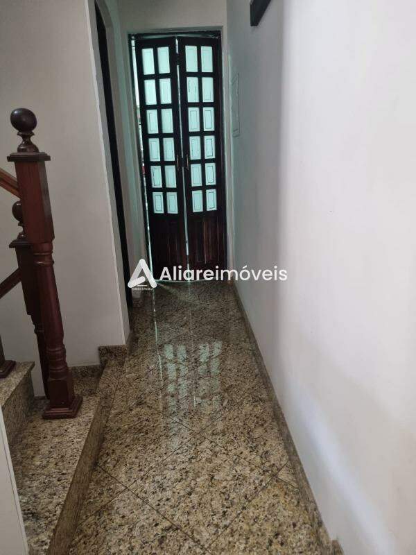 Casa à venda com 3 quartos, 150m² - Foto 13