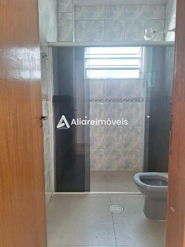 Apartamento para alugar com 2 quartos, 70m² - Foto 26