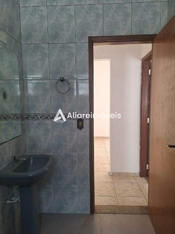 Apartamento para alugar com 2 quartos, 70m² - Foto 20