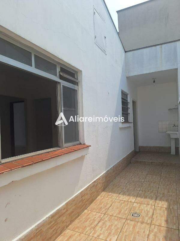 Apartamento para alugar com 2 quartos, 70m² - Foto 14