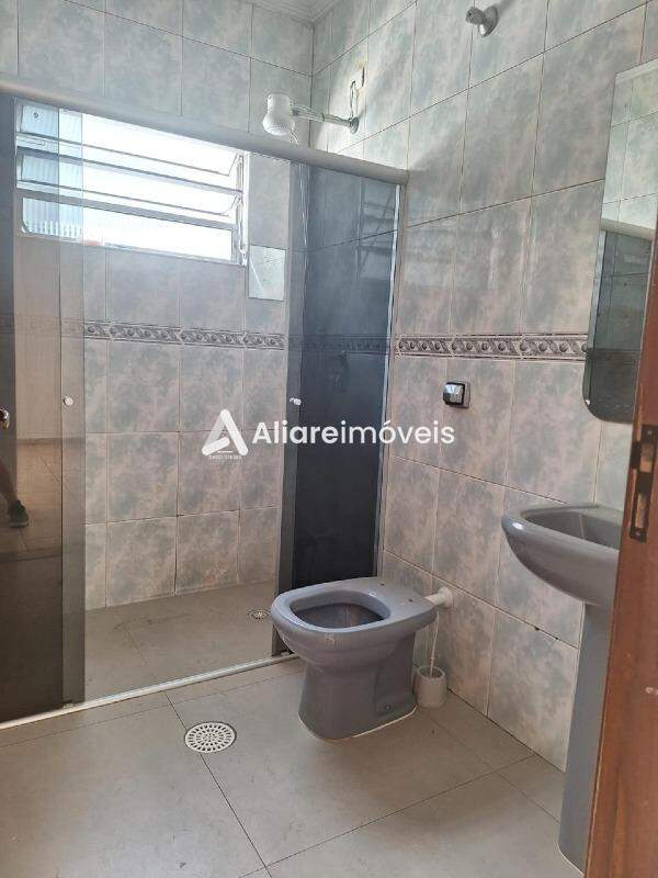 Apartamento para alugar com 2 quartos, 70m² - Foto 25