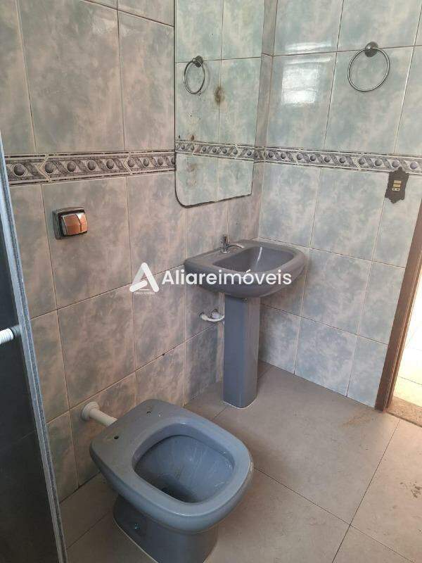 Apartamento para alugar com 2 quartos, 70m² - Foto 27