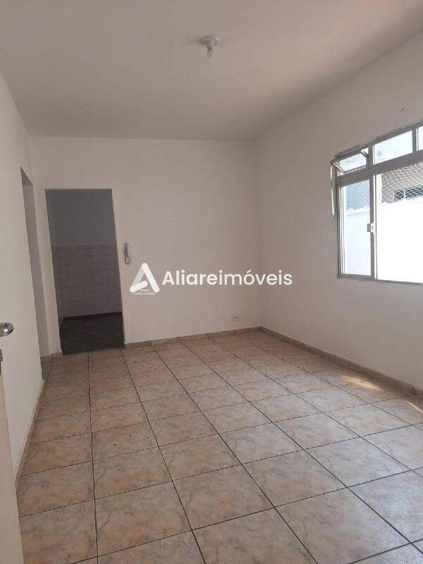 Apartamento para alugar com 2 quartos, 70m² - Foto 1