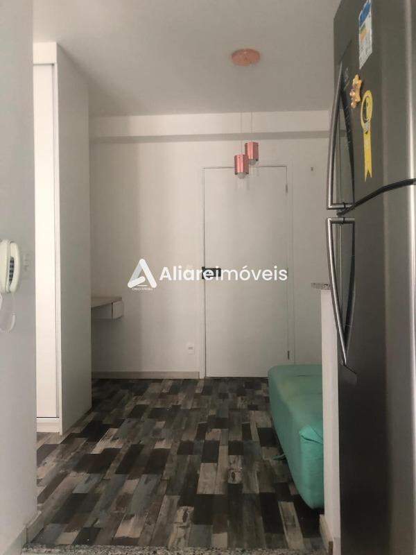 Apartamento para alugar com 1 quarto, 40m² - Foto 2