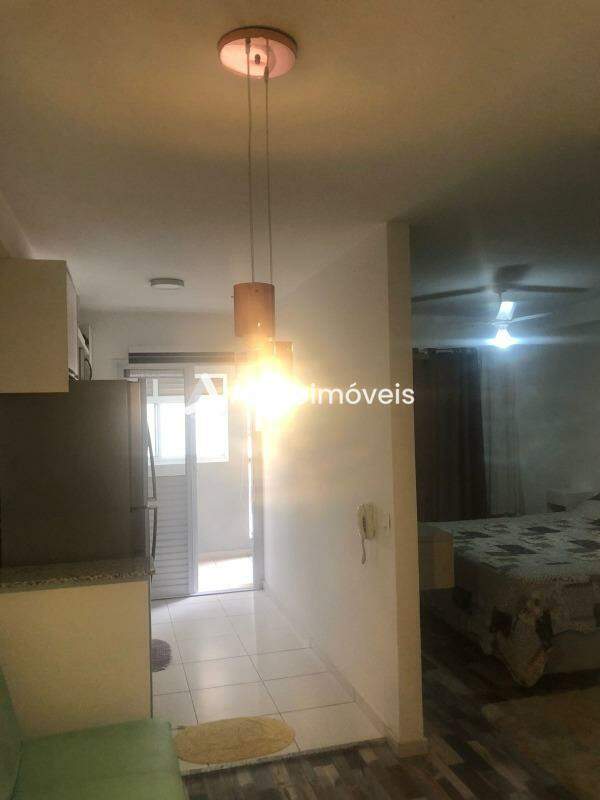 Apartamento para alugar com 1 quarto, 40m² - Foto 14