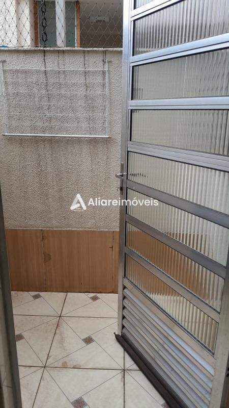 Apartamento à venda com 2 quartos, 110m² - Foto 27