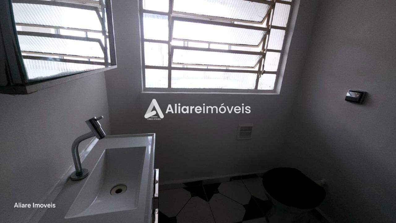 Apartamento para alugar com 2 quartos, 70m² - Foto 7