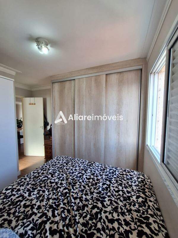 Apartamento à venda com 2 quartos, 62m² - Foto 9