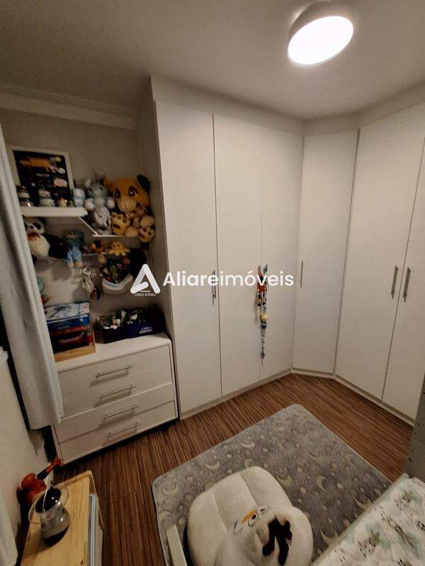 Apartamento à venda com 2 quartos, 62m² - Foto 10