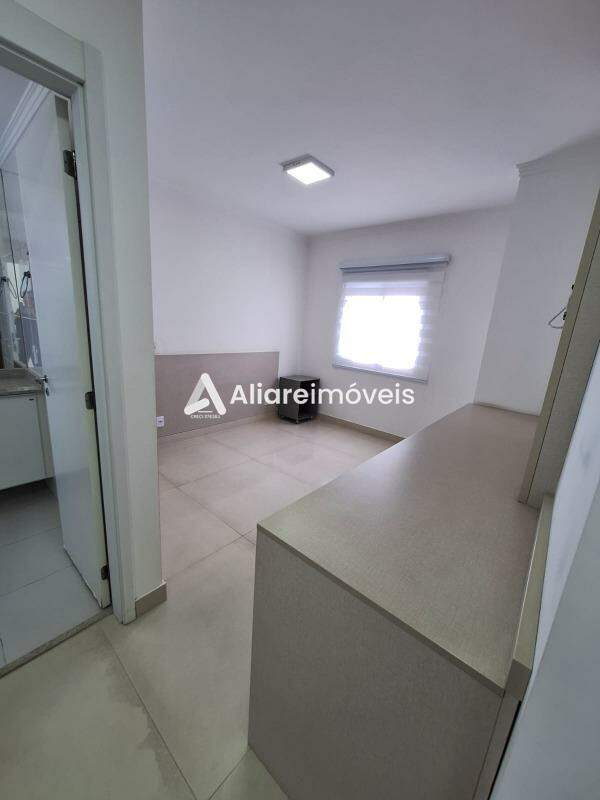 Apartamento para alugar com 2 quartos, 77m² - Foto 14