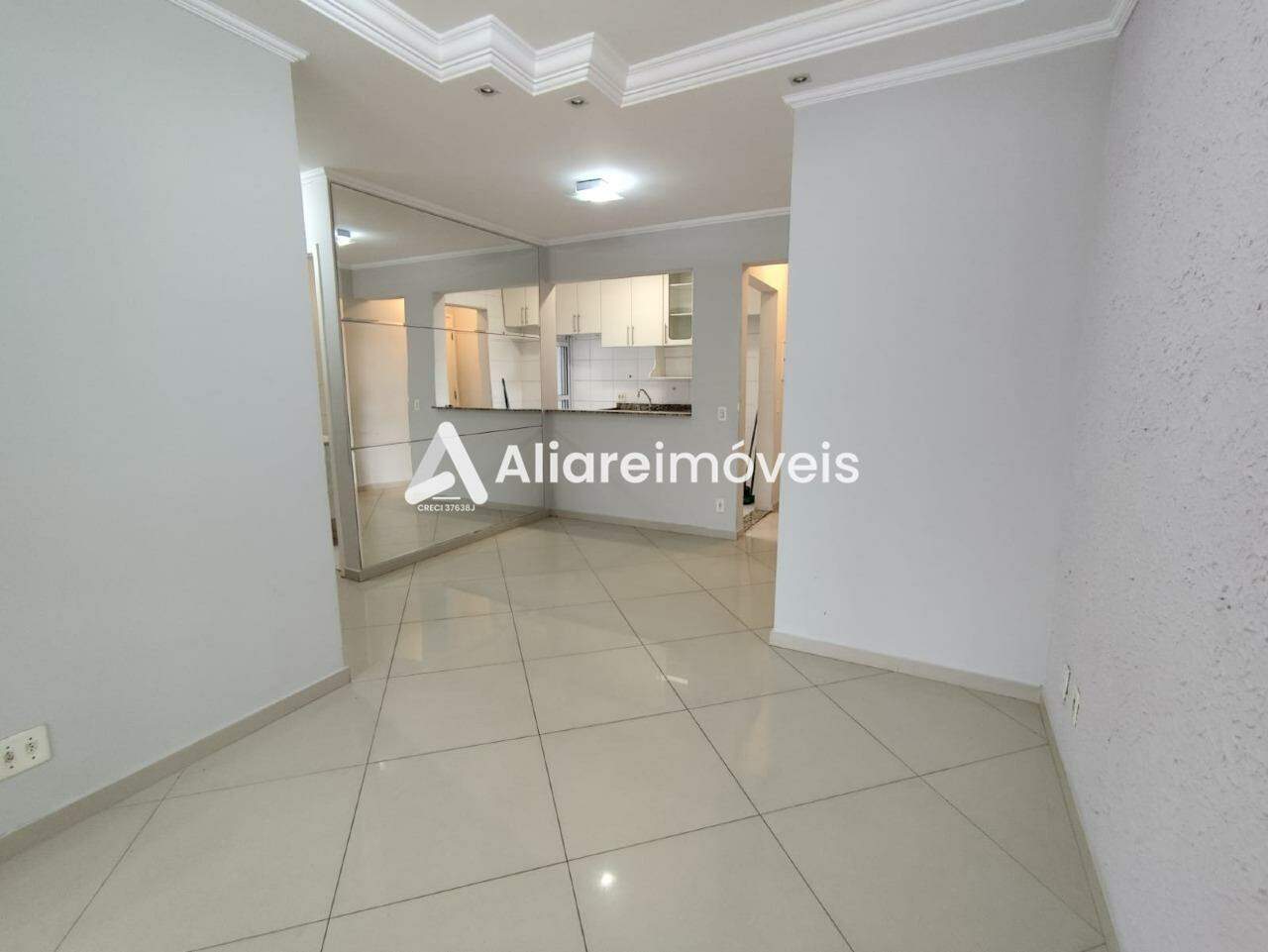 Apartamento à venda com 3 quartos, 75m² - Foto 5