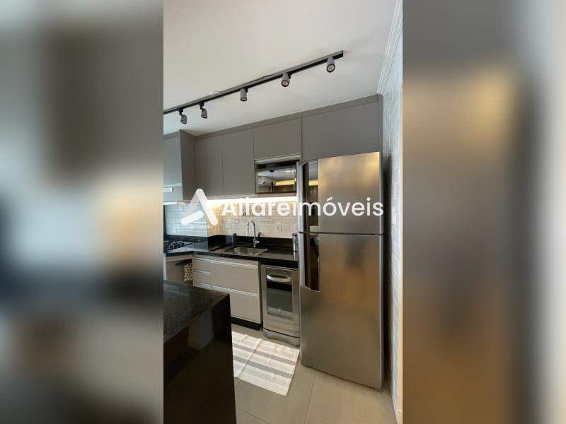 Apartamento à venda com 2 quartos, 79m² - Foto 16