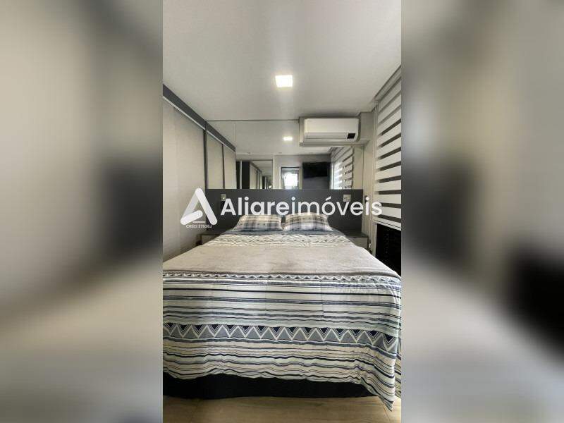 Apartamento à venda com 2 quartos, 79m² - Foto 25